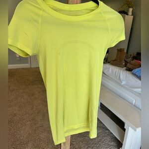 Lululemon run swiftly tee